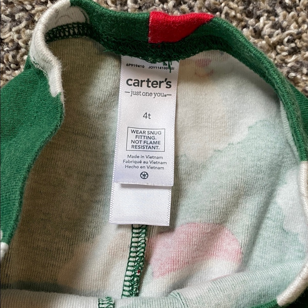 4T Christmas Pajamas with Santa - Picture 4 of 7